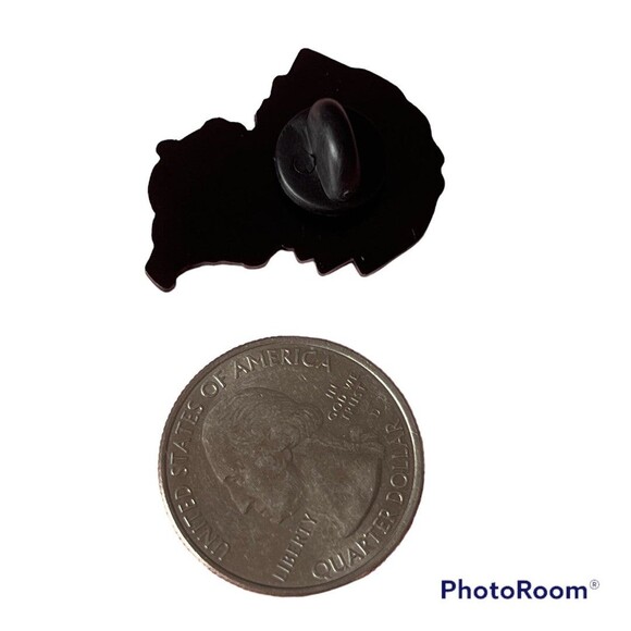 Demon Slayer Zenitsu Crying Enamel Pin - Picture 6 of 6